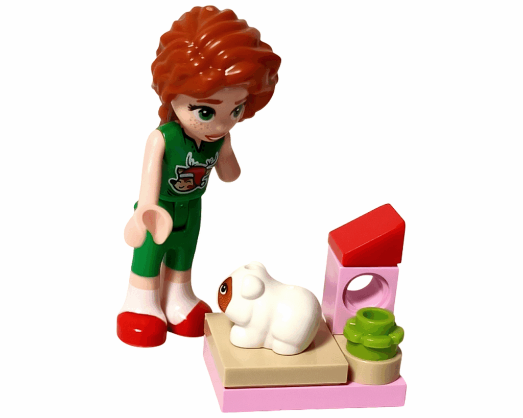 LEGO Friends 42668 オータムと白いモルモットのフィギュア。ピンクとベージュの台座の上にモルモットが乗り、オータムがかがんでのぞきこんでいる。