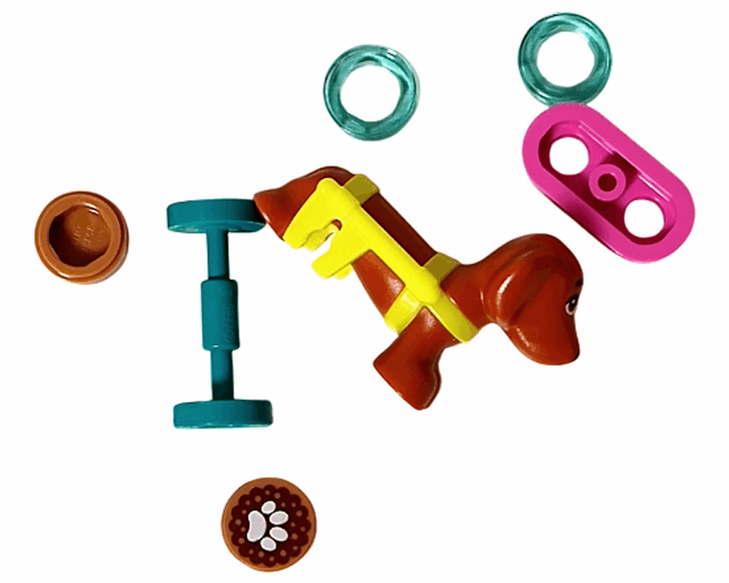 LEGO Friends 42668 20日目のパーツ一覧。ブラウンの犬フィギュア、イエローのハーネス、ターコイズのホイールなど。